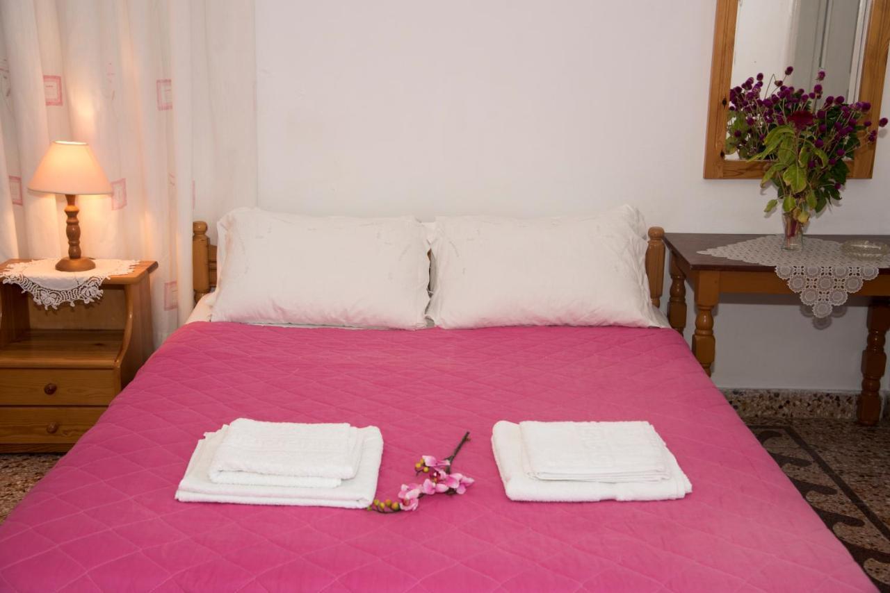 Damianos Rooms Adamantas  Buitenkant foto