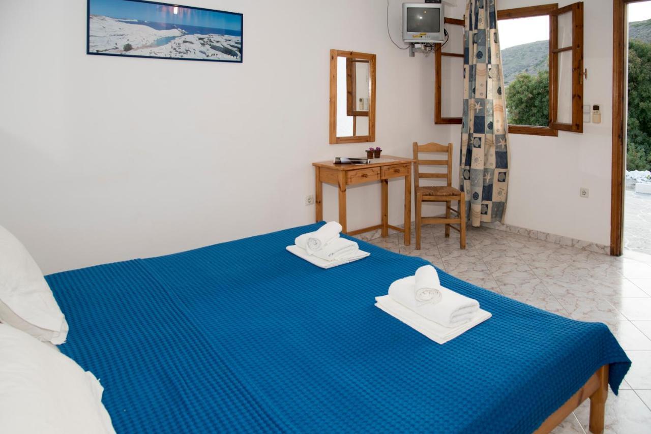 Damianos Rooms Adamantas  Buitenkant foto