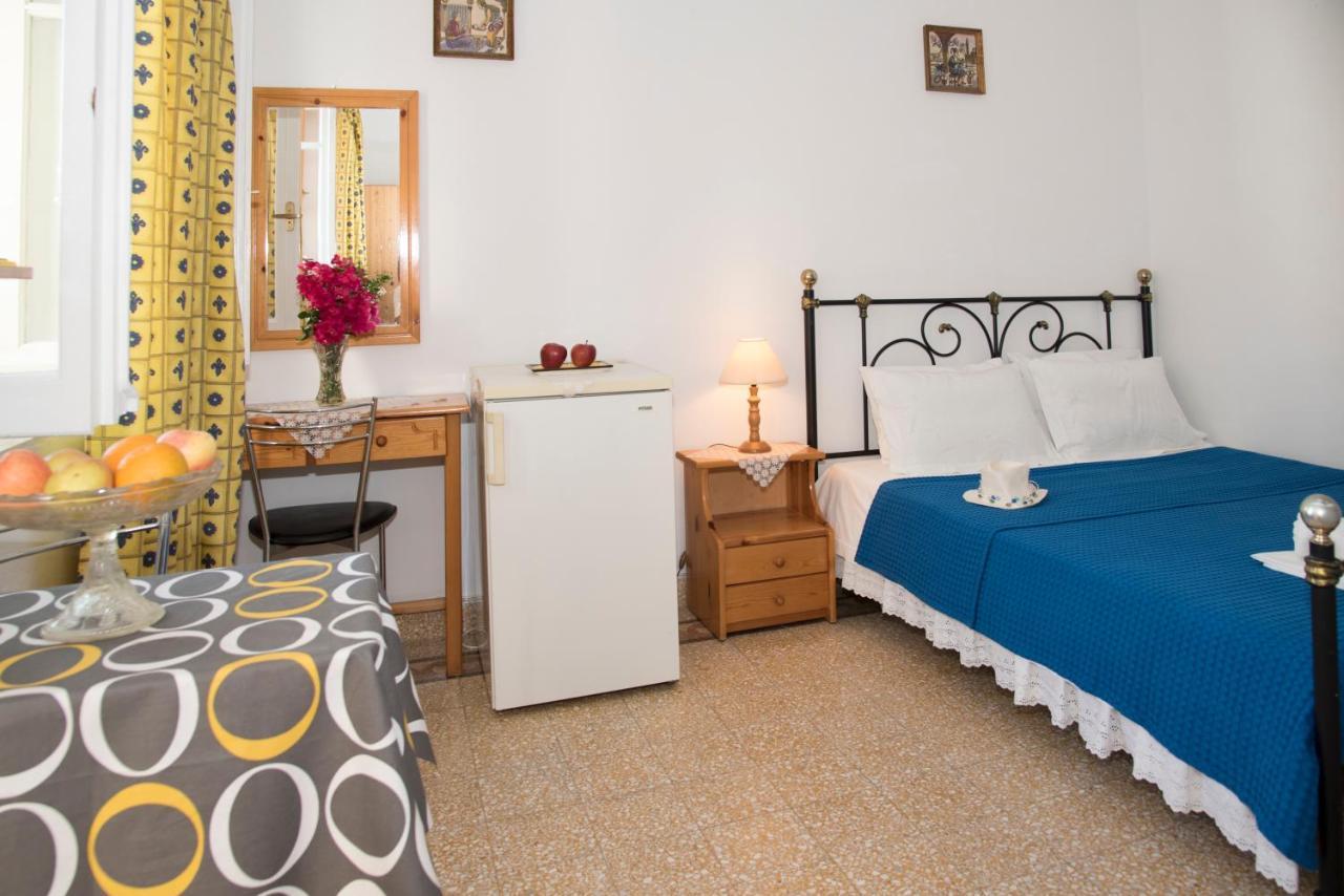 Damianos Rooms Adamantas  Buitenkant foto