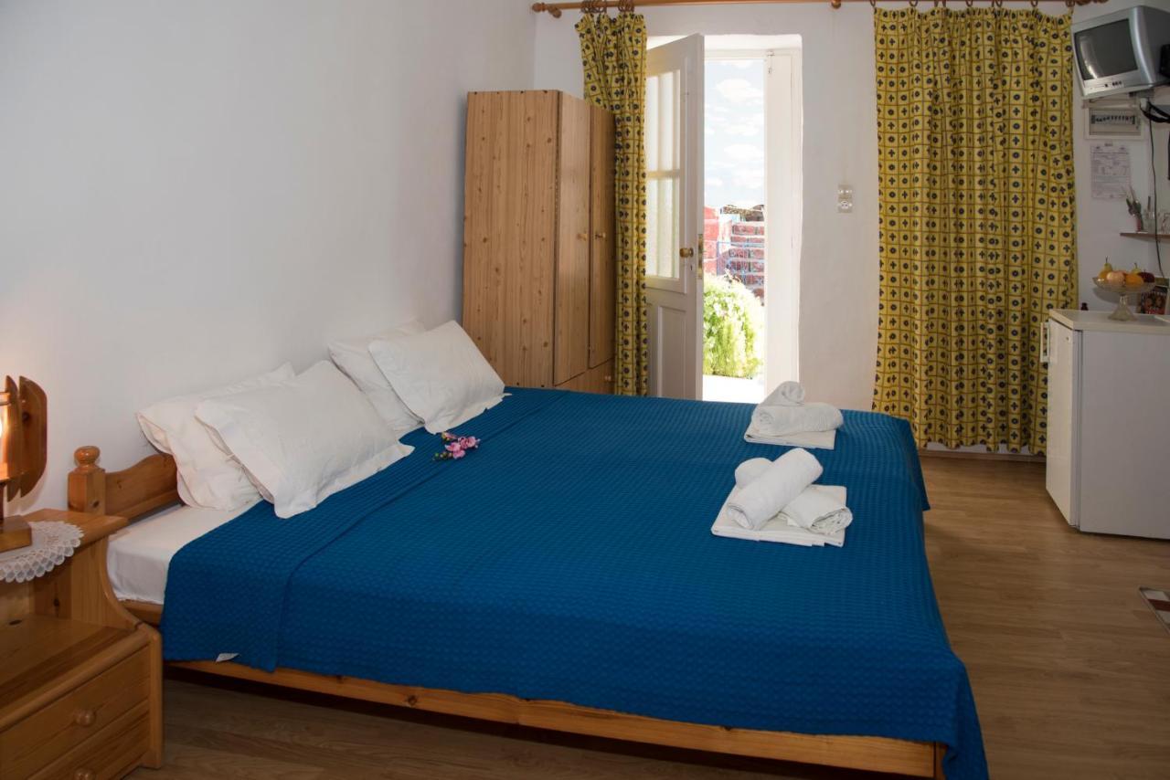 Damianos Rooms Adamantas  Buitenkant foto