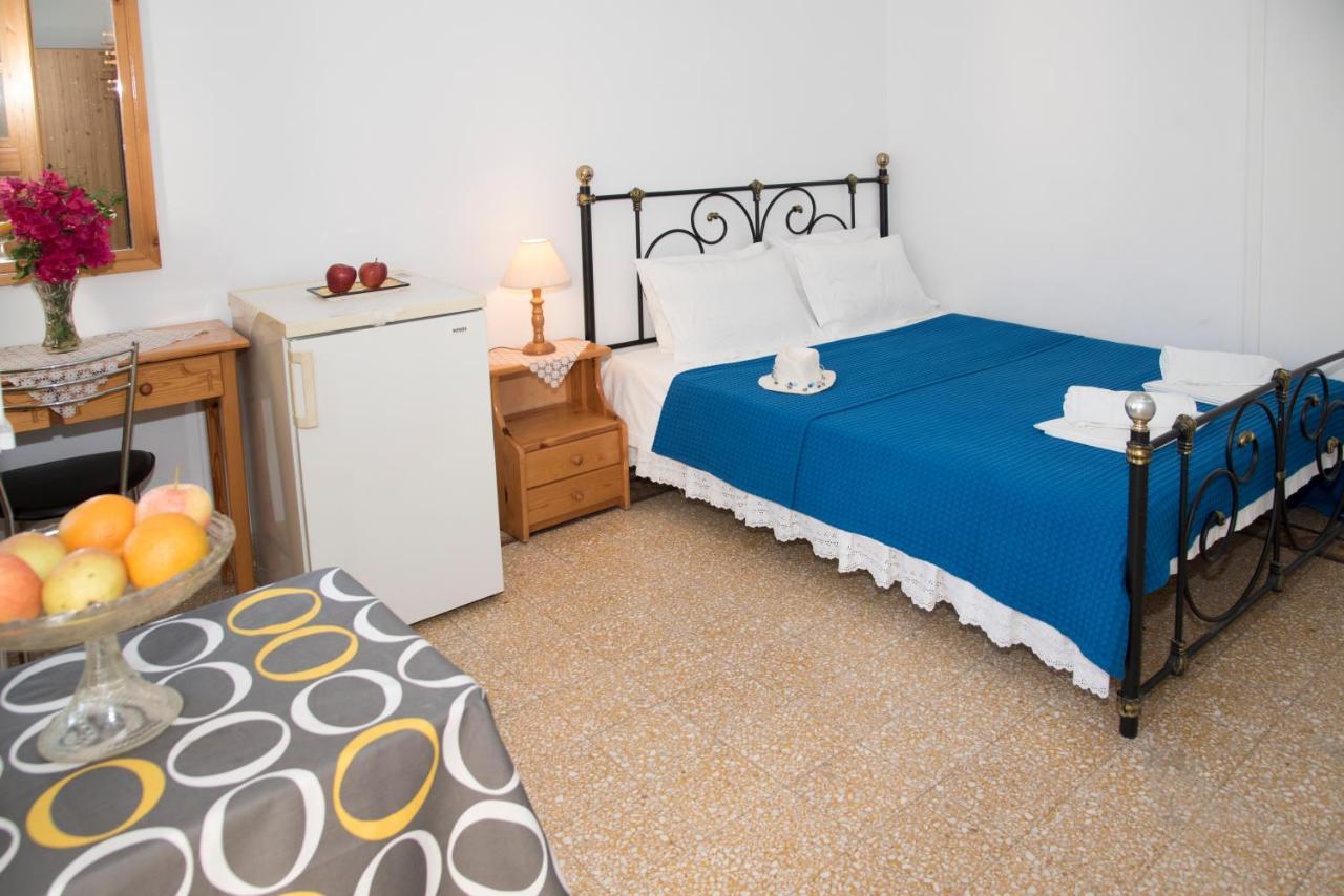 Damianos Rooms Adamantas  Buitenkant foto