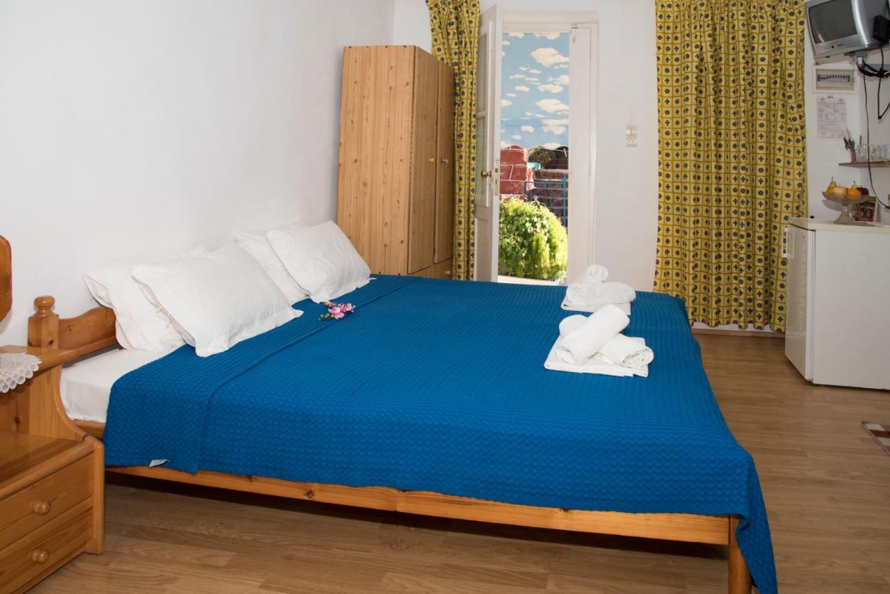 Damianos Rooms Adamantas  Buitenkant foto